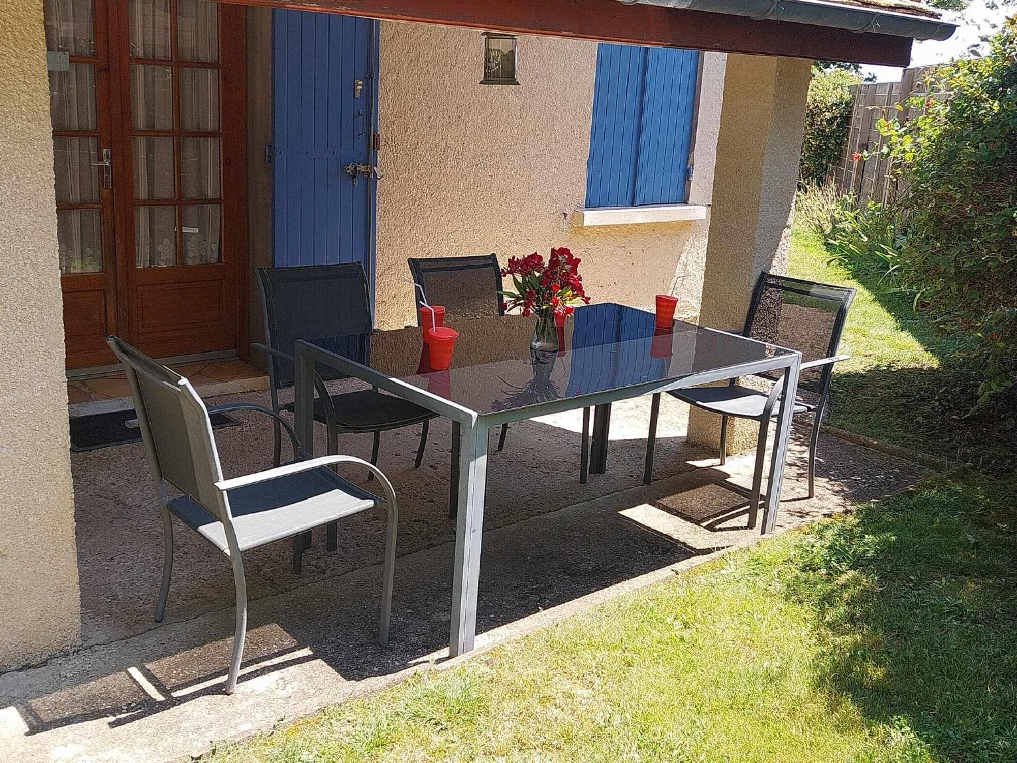 Bed and Breakfast Les Bernus Monfaucon  Экстерьер фото